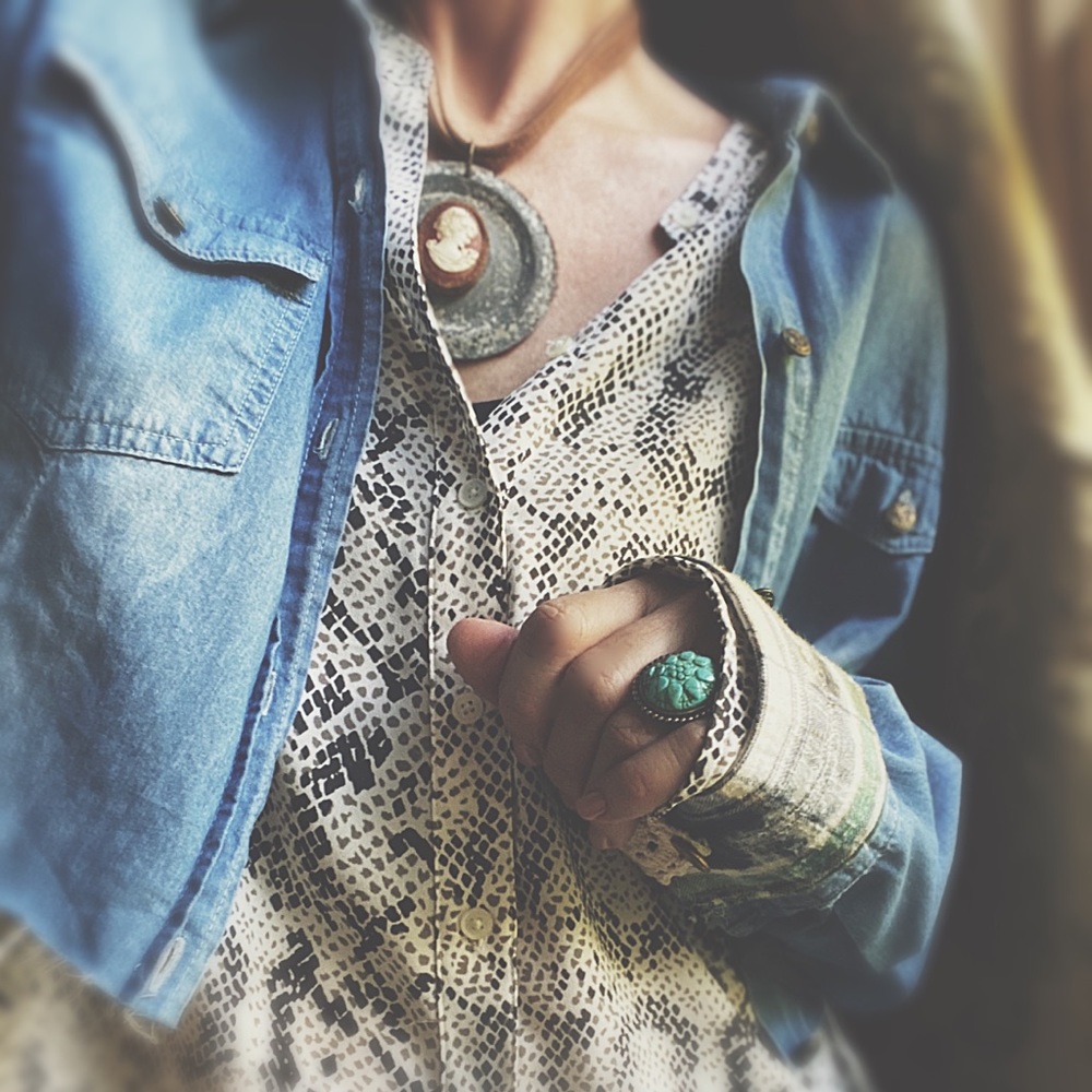 Button down The Ross Dip Dye & Lace Detail Cuff HP🌵 - Picture 14 of 16